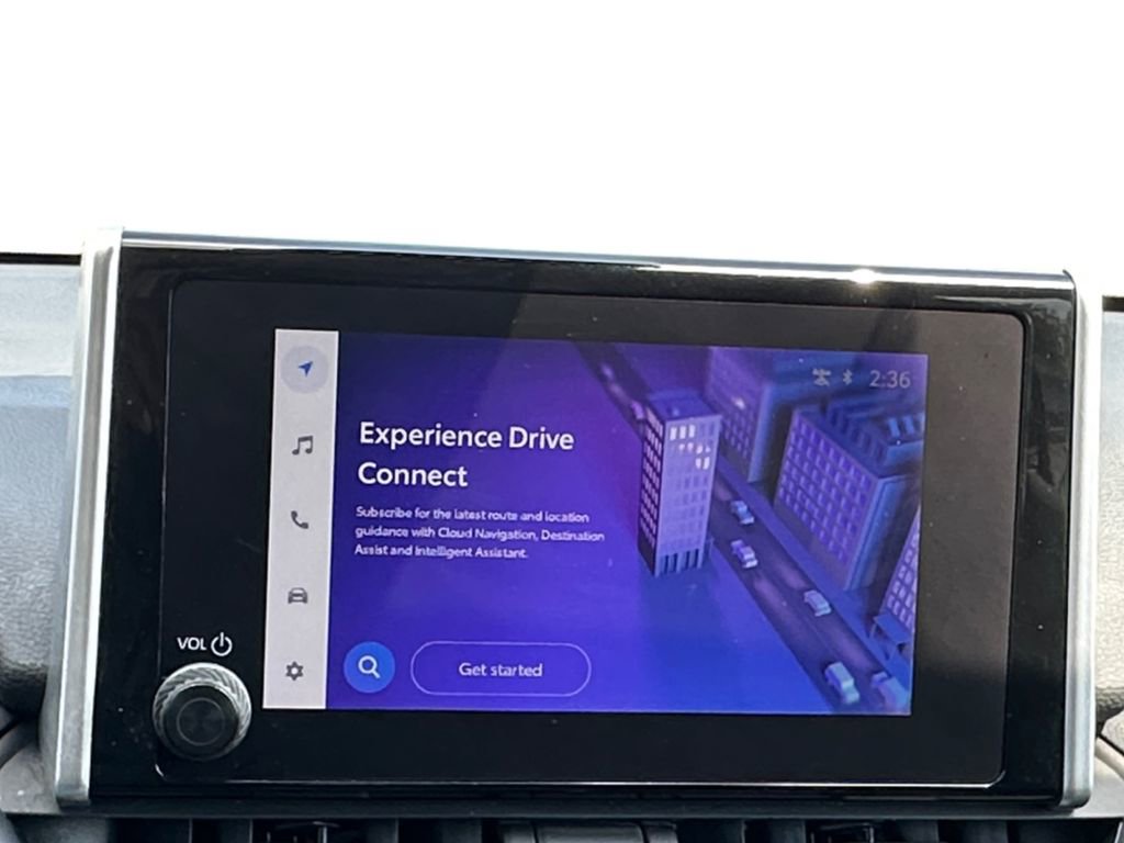 Used 2024 Toyota RAV4 LE AWD/4WD image 15