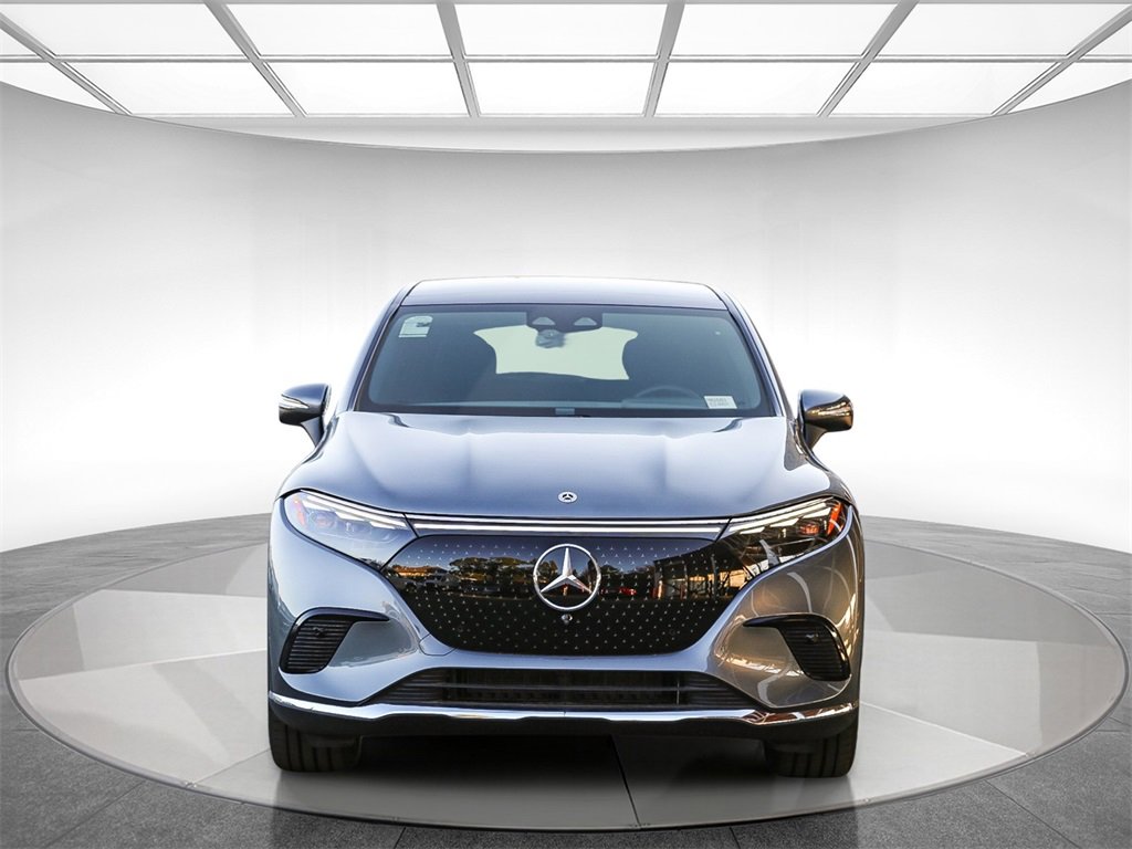 Used 2023 Mercedes-Benz EQS 450+ 4MATIC SUV image 6