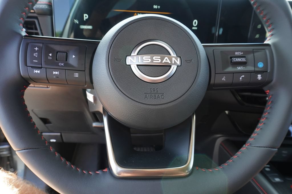 Certified 2025 Nissan Kicks SR w/ Illumination Package FWD image 17