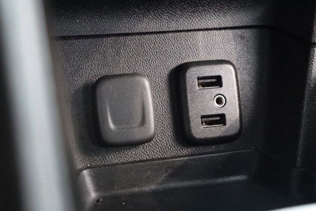 Used 2017 Chevrolet Volt LT w/ Comfort Package image 27