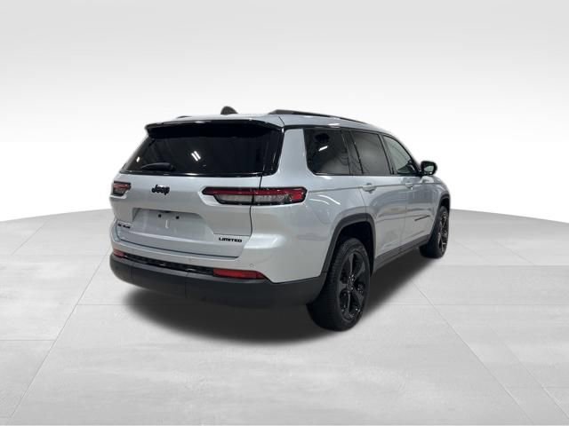 Used 2023 Jeep Grand Cherokee L Limited w/ Black Appearance Package AWD/4WD image 27