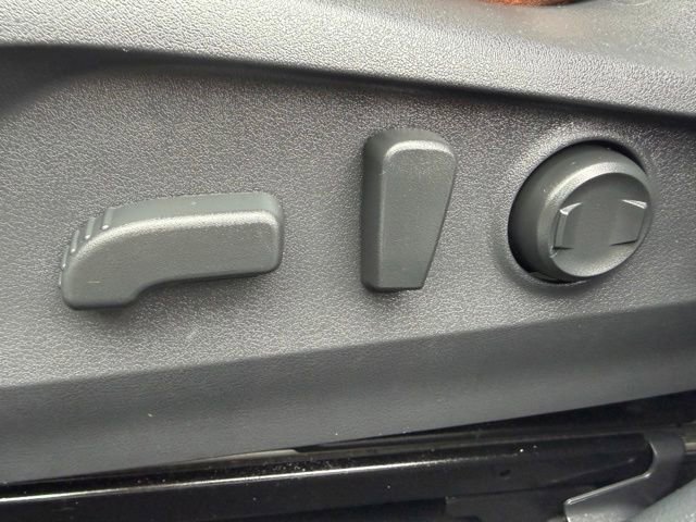 Used 2022 Subaru Outback Touring XT AWD/4WD image 19