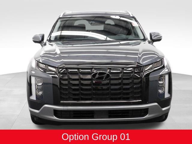 Used 2024 Hyundai Palisade Limited image 3
