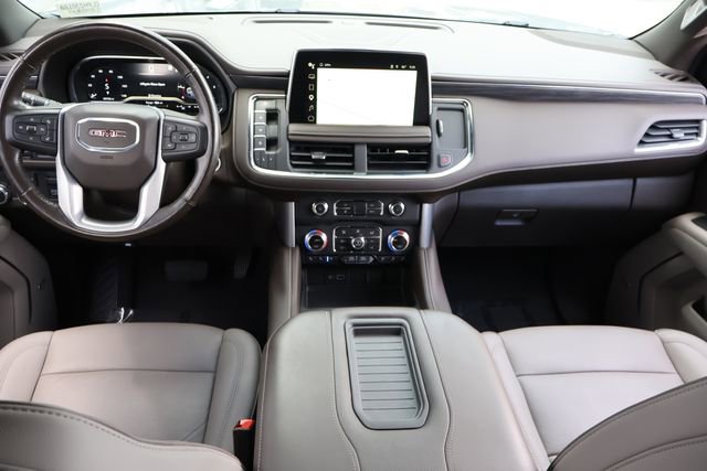 Used 2022 GMC Yukon SLT w/ SLT Luxury Package RWD image 17