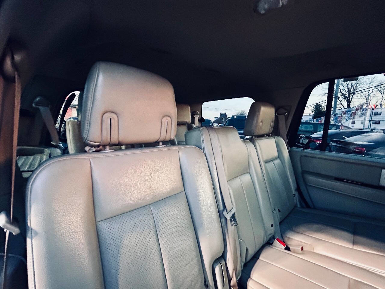 Used 2009 Ford Expedition Limited image 34