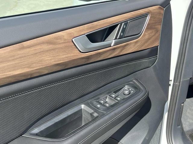 New 2026 Volkswagen Atlas SE image 10