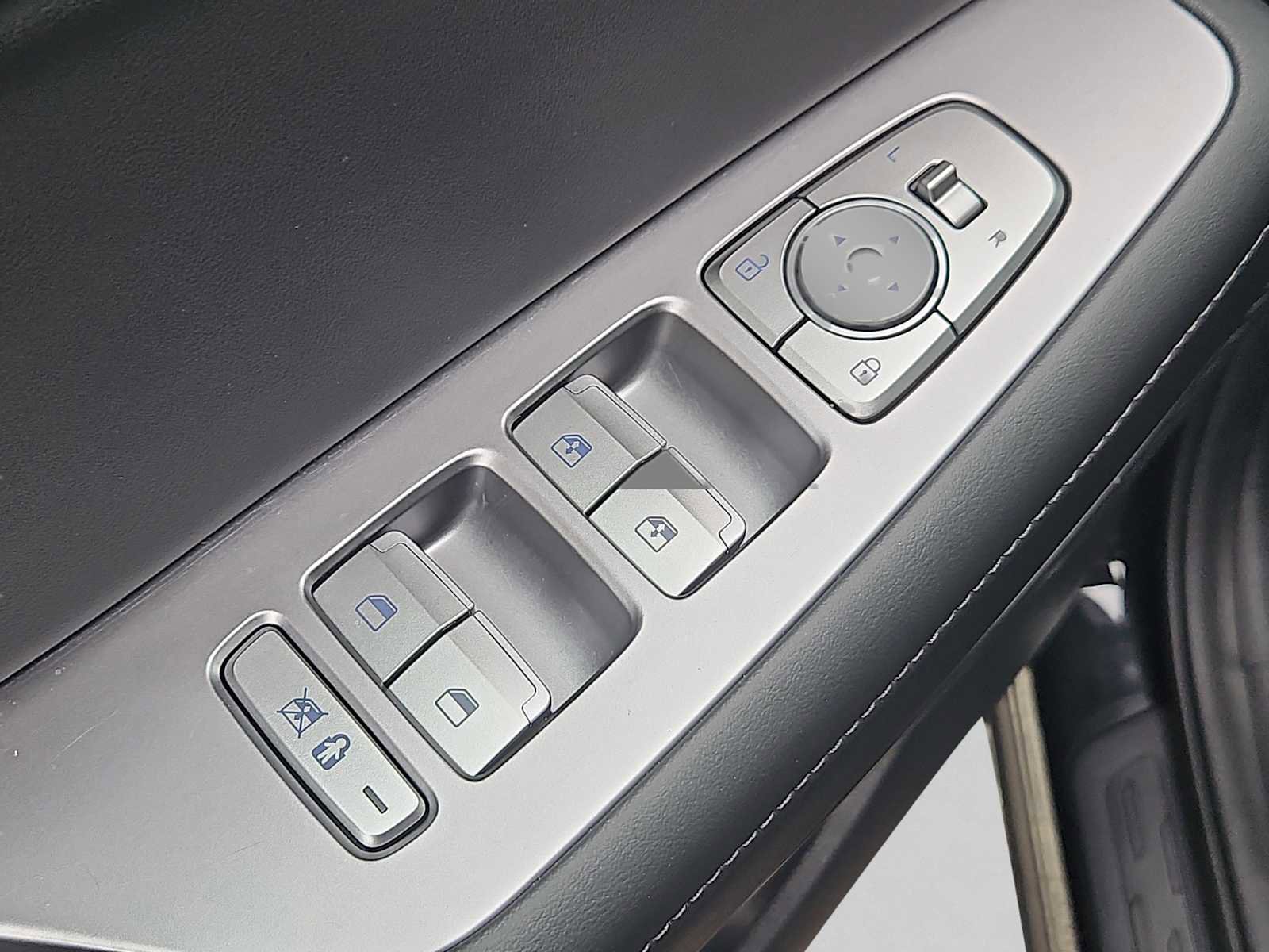 Used 2025 Hyundai Palisade SEL image 29