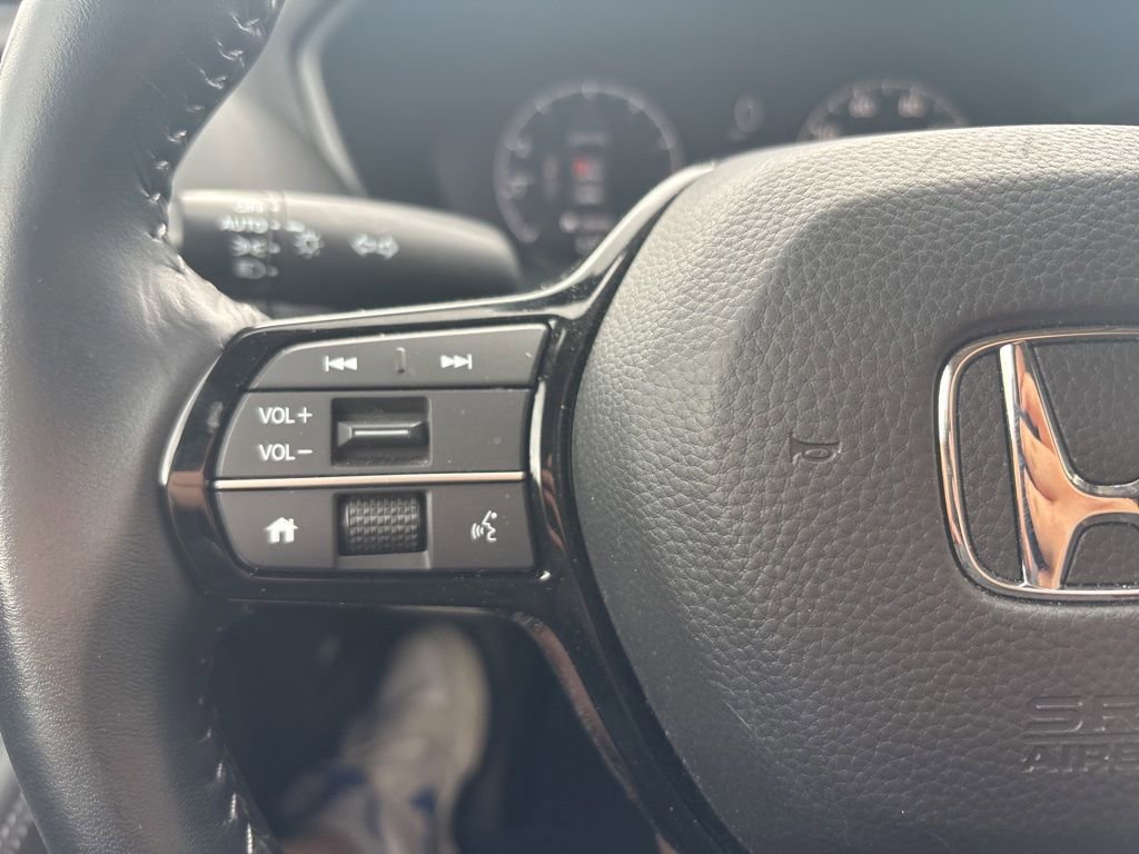 Used 2025 Honda HR-V EX-L image 15