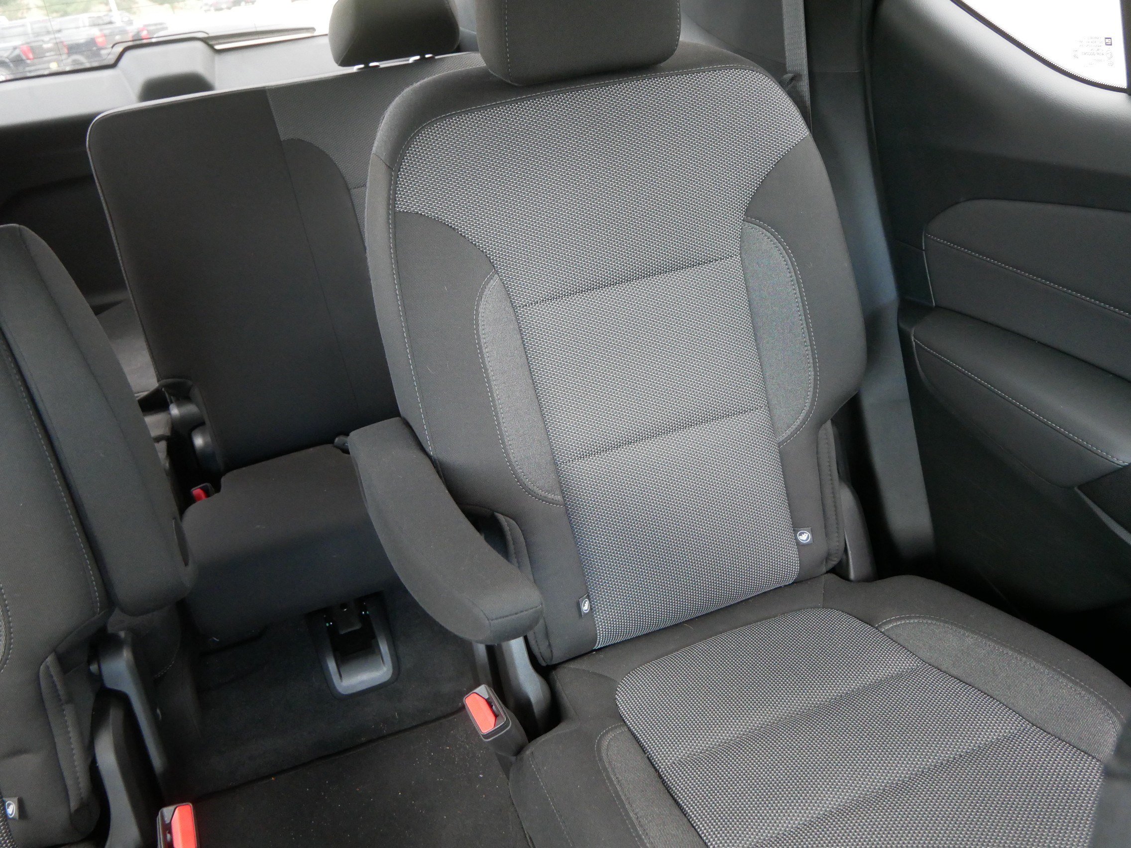 Used 2023 Chevrolet Traverse LT AWD/4WD image 14
