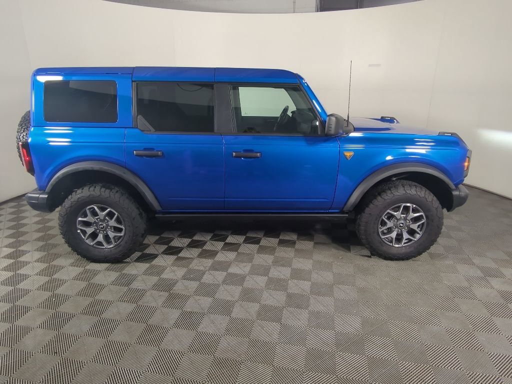 Used 2025 Ford Bronco Badlands AWD/4WD image 11