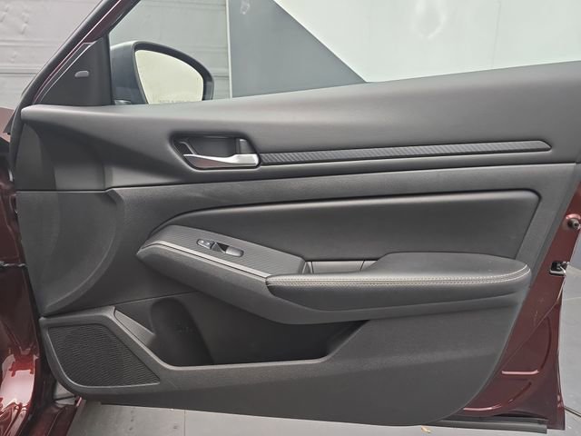 Used 2024 Nissan Altima 2.5 SV image 53