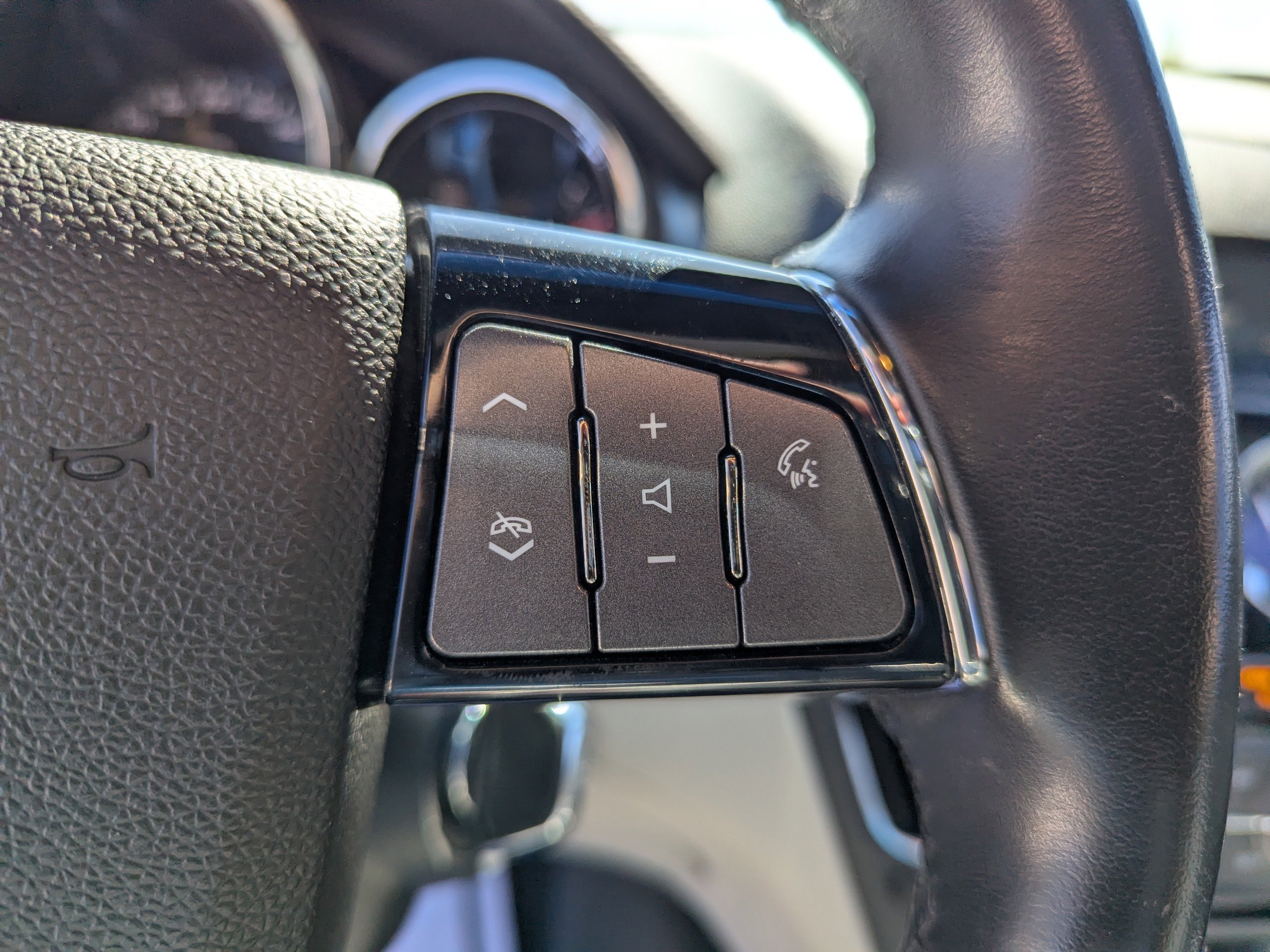 Certified 2013 Cadillac CTS V w/ Wood Trim Package RWD image 16