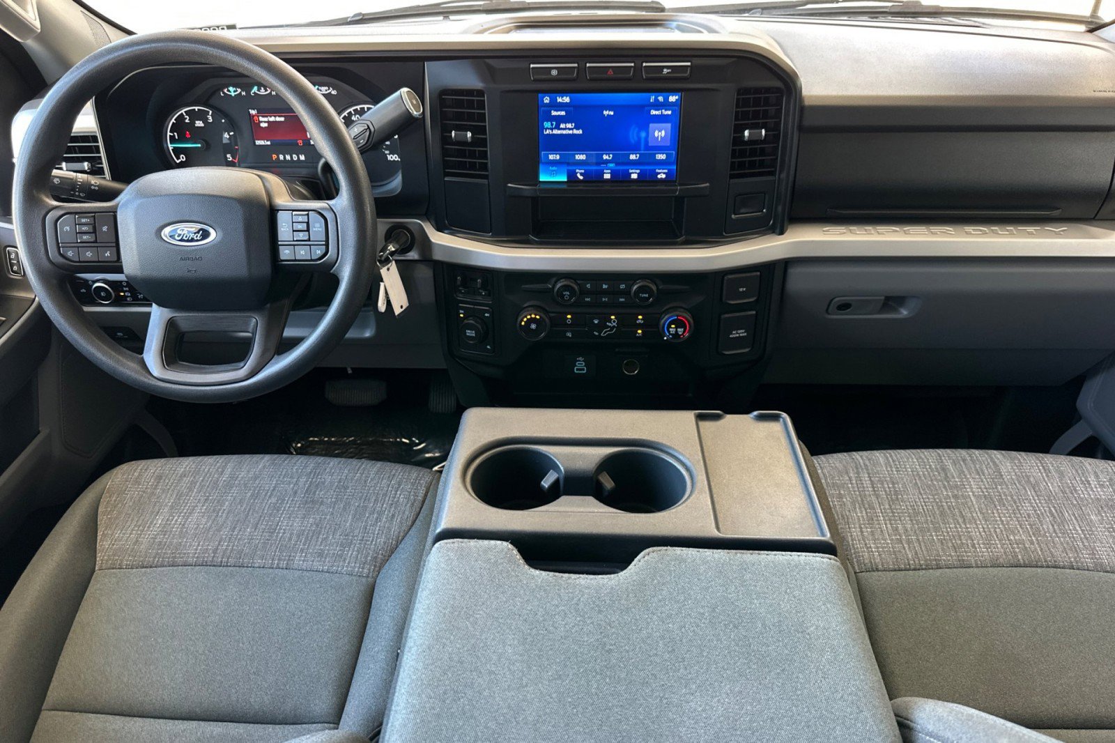 Used 2024 Ford F350 XLT image 6