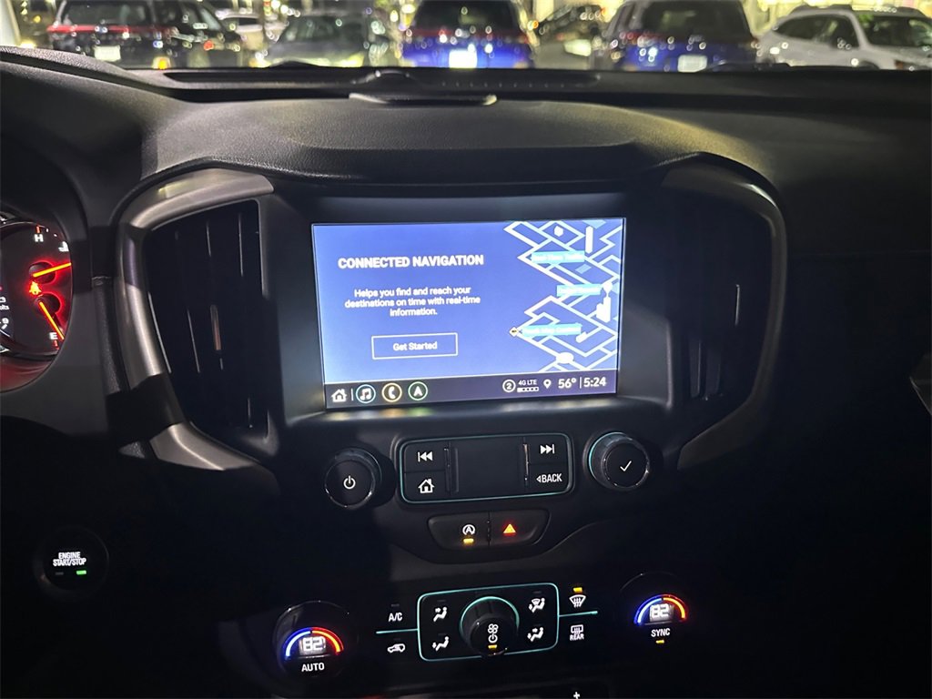 Used 2024 GMC Terrain Denali w/ Black Diamond Edition image 20