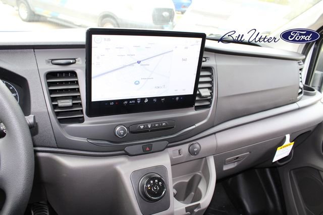 New 2024 Ford E-Transit Low Roof image 13
