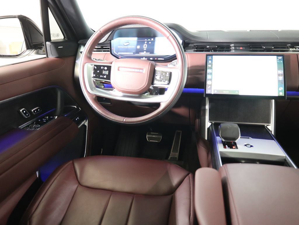 Used 2025 Land Rover Range Rover SE AWD/4WD image 46