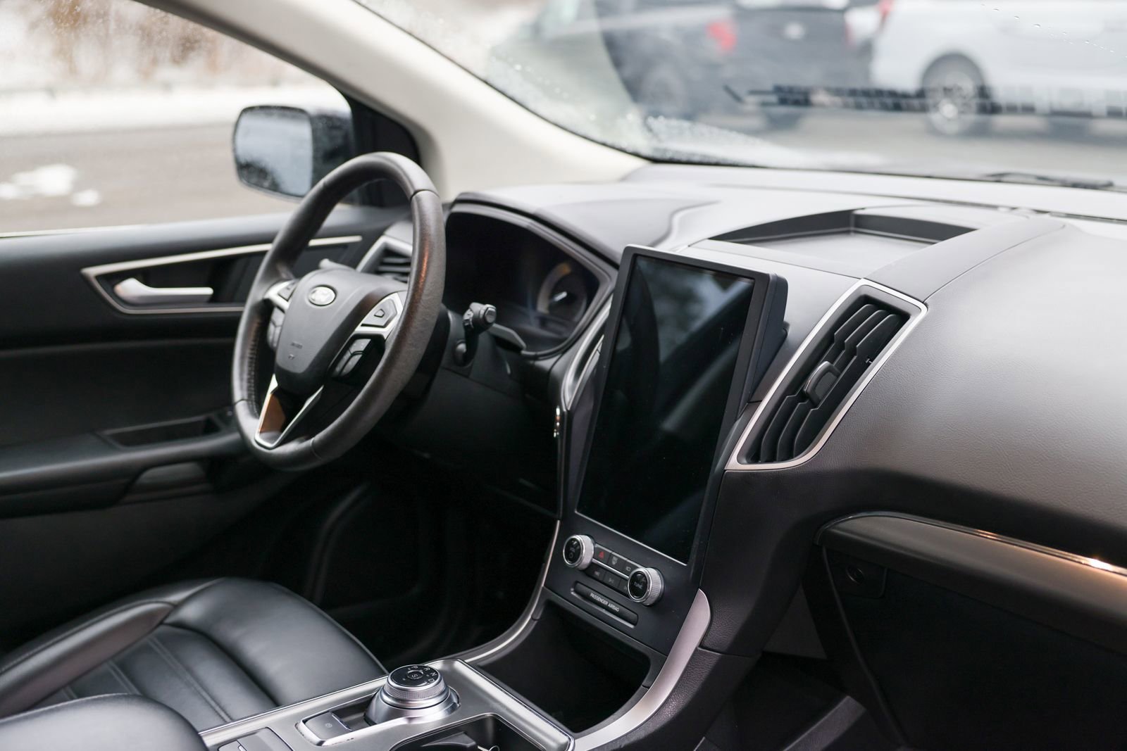 Certified 2022 Ford Edge SEL w/ Convenience Package image 9