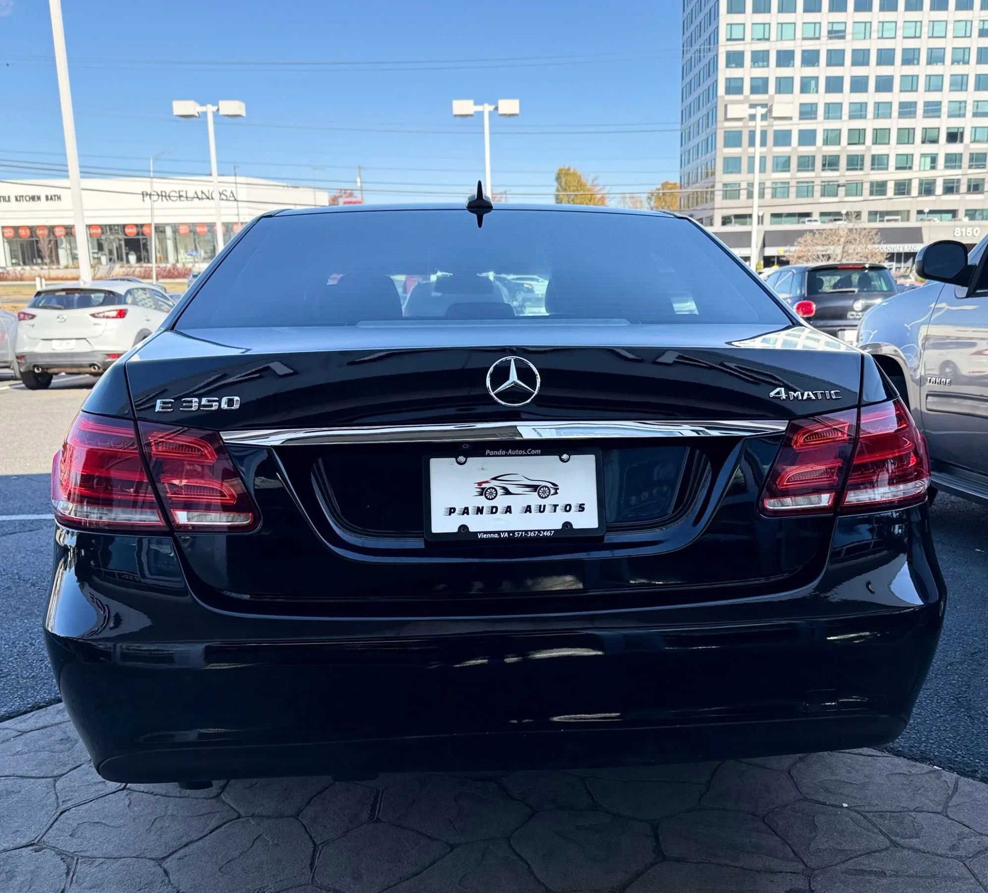 Used 2014 Mercedes-Benz E 350 4MATIC Sedan image 6