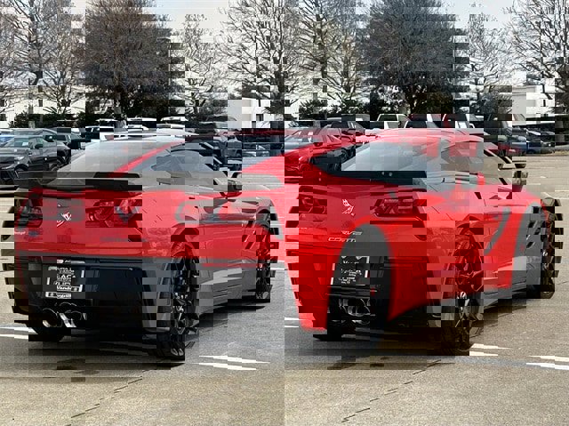 Used 2016 Chevrolet Corvette Stingray Coupe w/ 2LT Preferred Equipment Group image 5