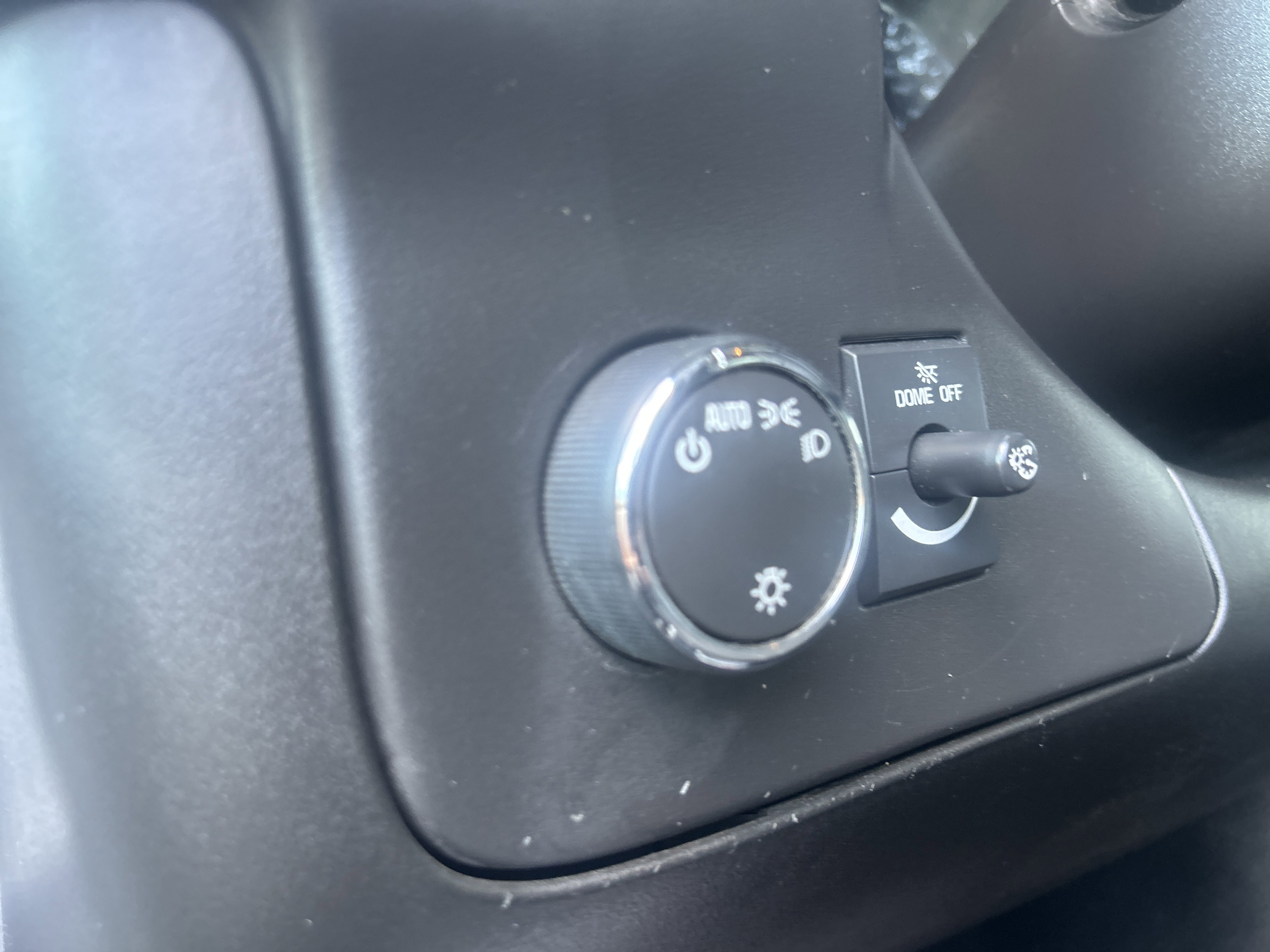 Used 2017 Chevrolet Express 2500 RWD image 14