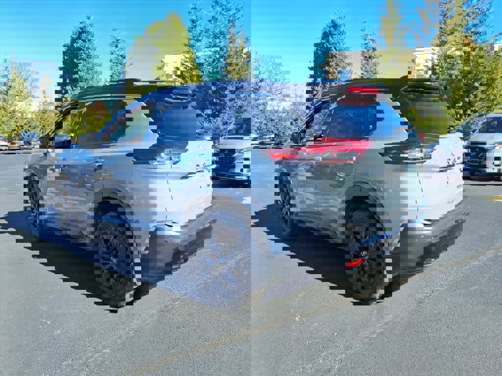 Used 2023 Nissan Rogue SV w/ SV Premium B Package image 24