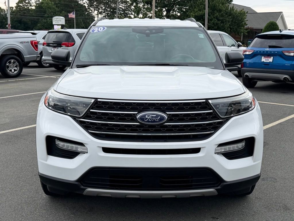 Used 2020 Ford Explorer XLT w/ Equipment Group 202A RWD image 9