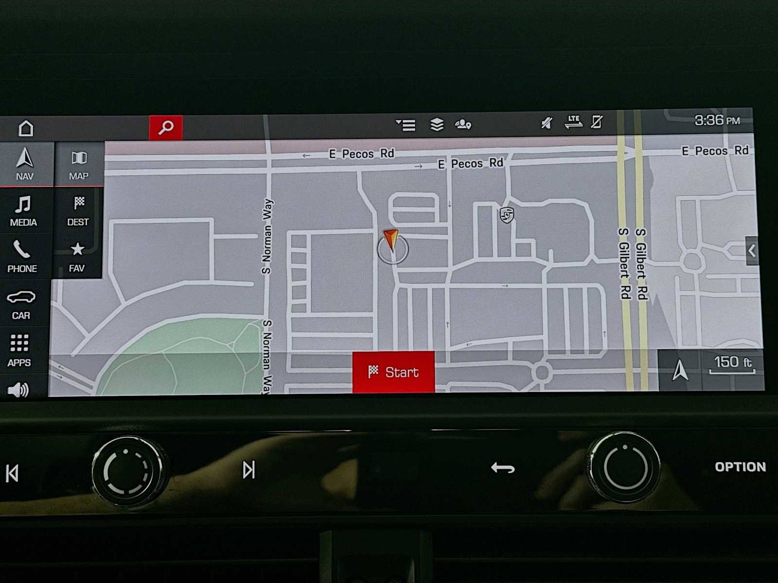 Certified 2024 Porsche Macan GTS image 18