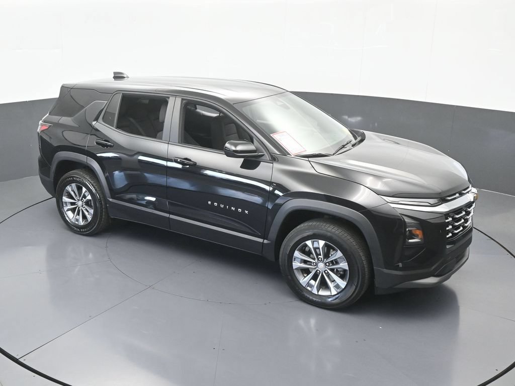 Used 2026 Chevrolet Equinox LT FWD image 48