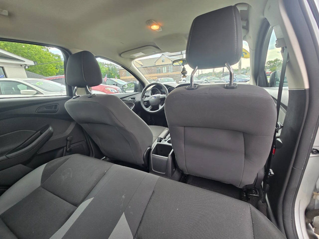 Used 2014 Ford Focus S FWD image 22