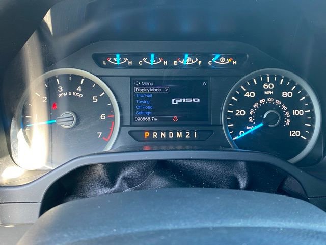 Used 2016 Ford F150 XLT w/ Equipment Group 302A Luxury AWD/4WD image 20