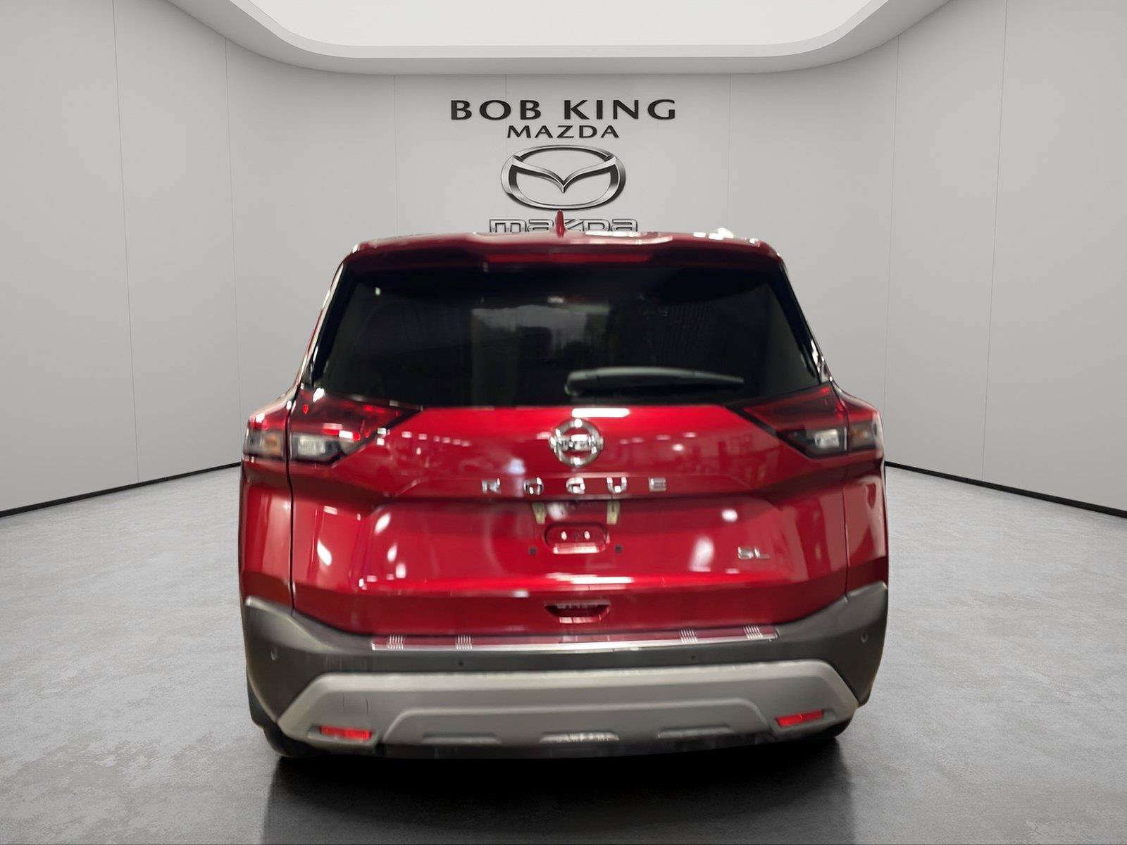 Used 2021 Nissan Rogue SL w/ Premium Package FWD image 4