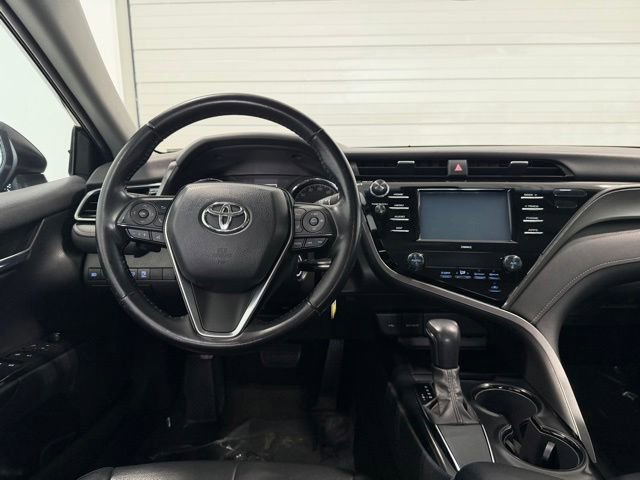 Used 2020 Toyota Camry SE FWD image 26