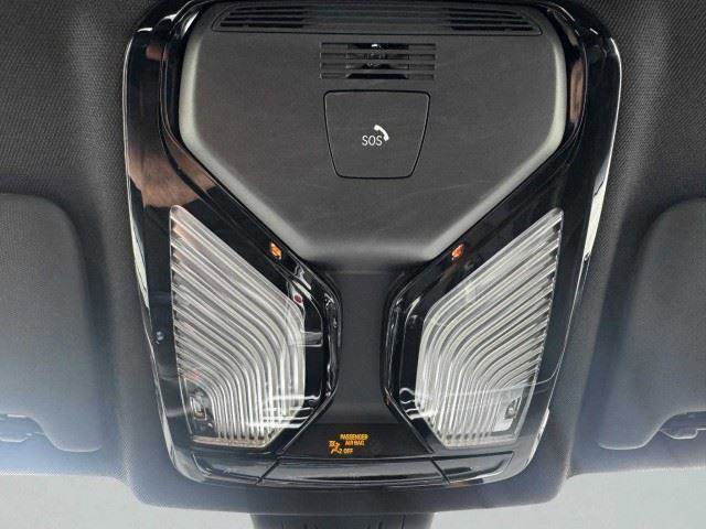 Used 2023 BMW M4 Coupe w/ Executive Package RWD image 44