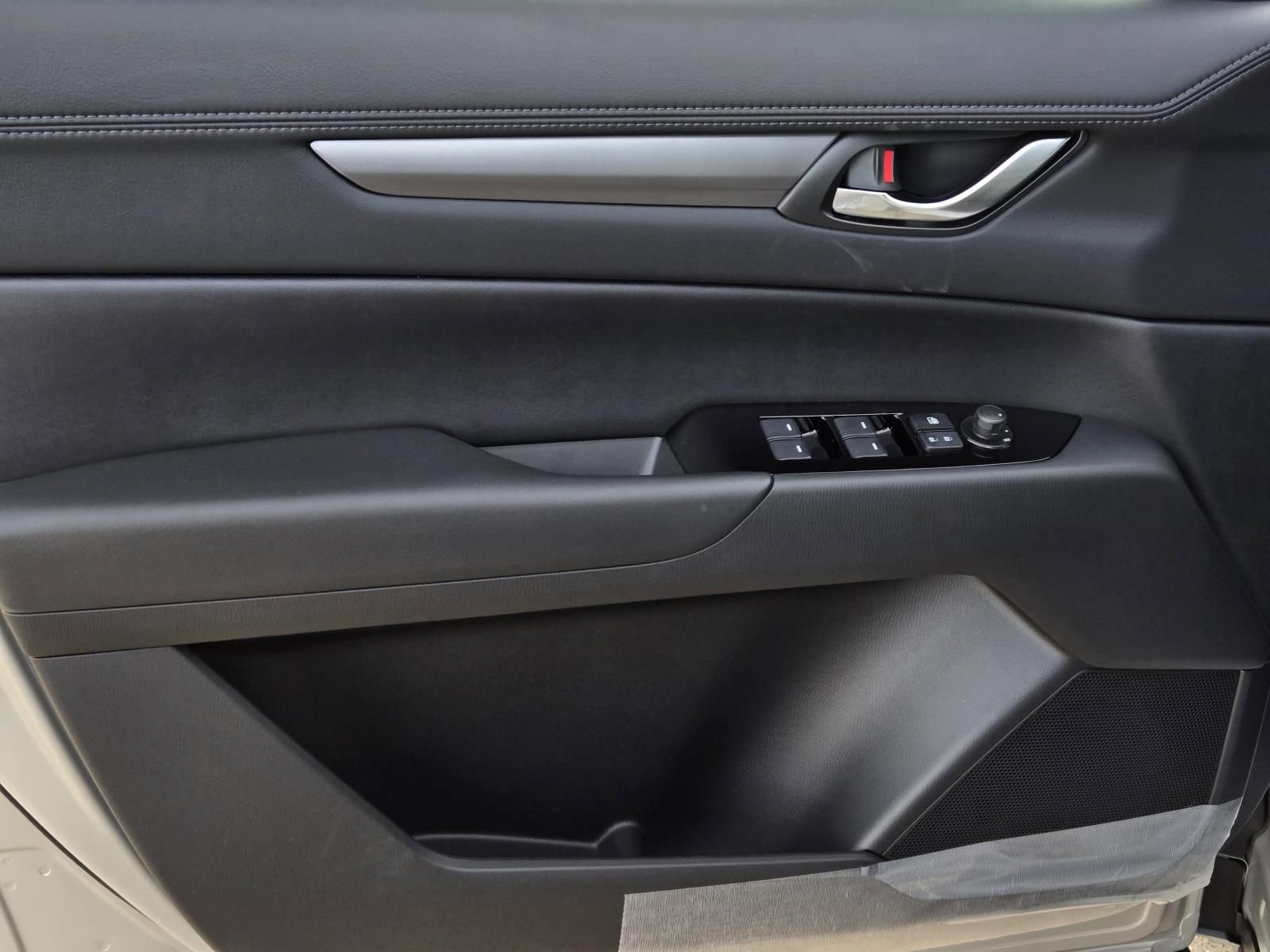 New 2025 MAZDA CX-5 AWD 2.5 S w/ Select Package image 16