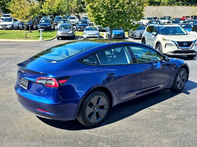 Used 2023 Tesla Model 3 Standard Range RWD image 7