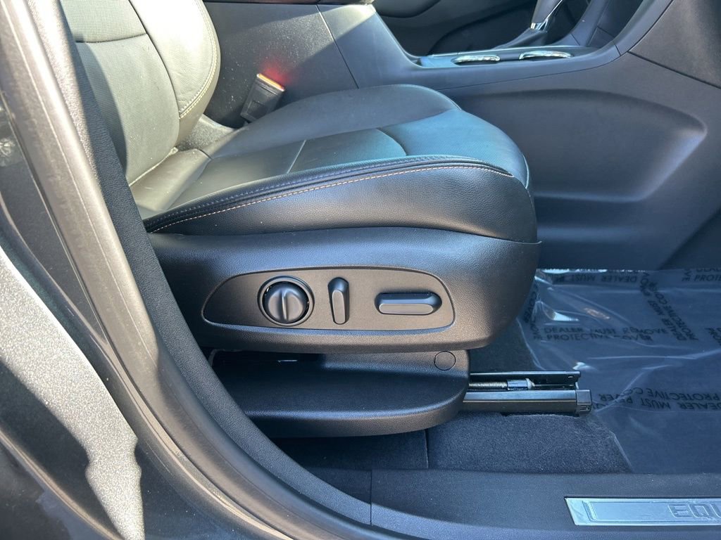 Used 2019 Chevrolet Equinox Premier image 36