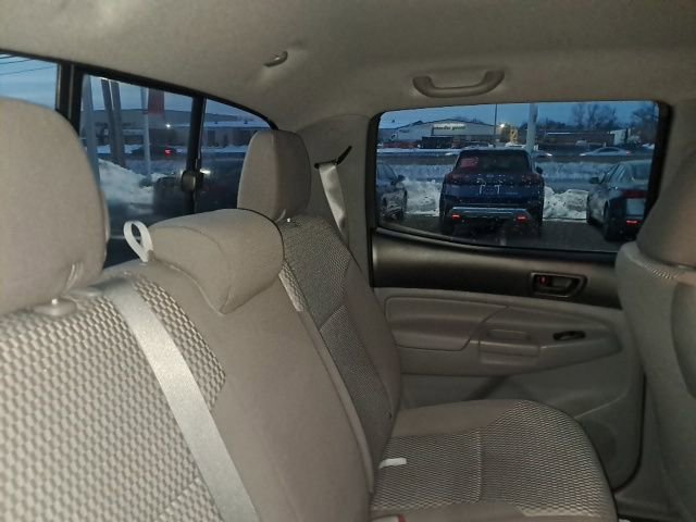 Used 2013 Toyota Tacoma 4x4 Double Cab image 19