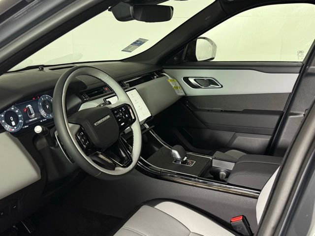 New 2026 Land Rover Range Rover Velar Dynamic SE image 39