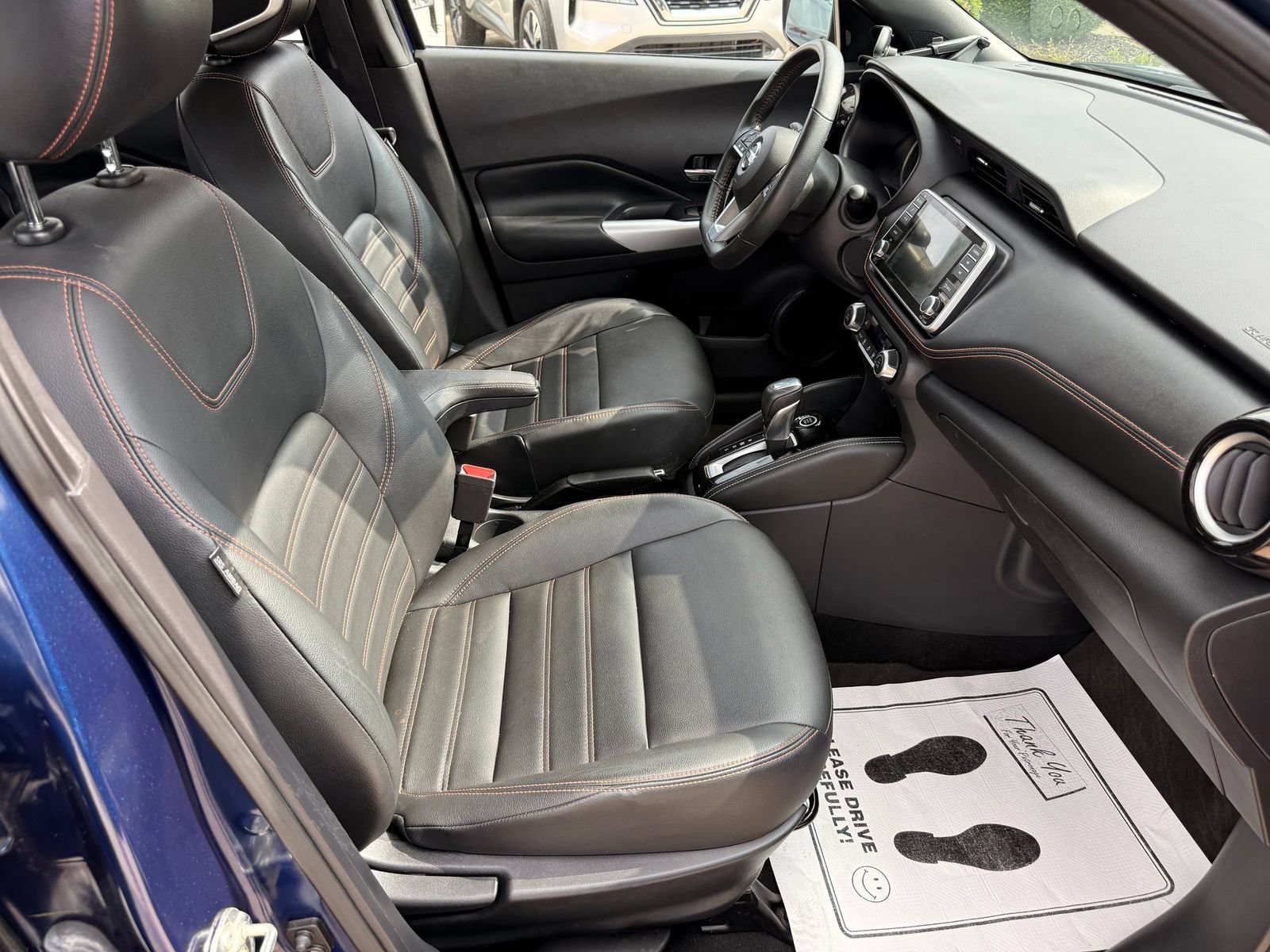 Used 2020 Nissan Kicks SR w/ SR Premium Package FWD image 31
