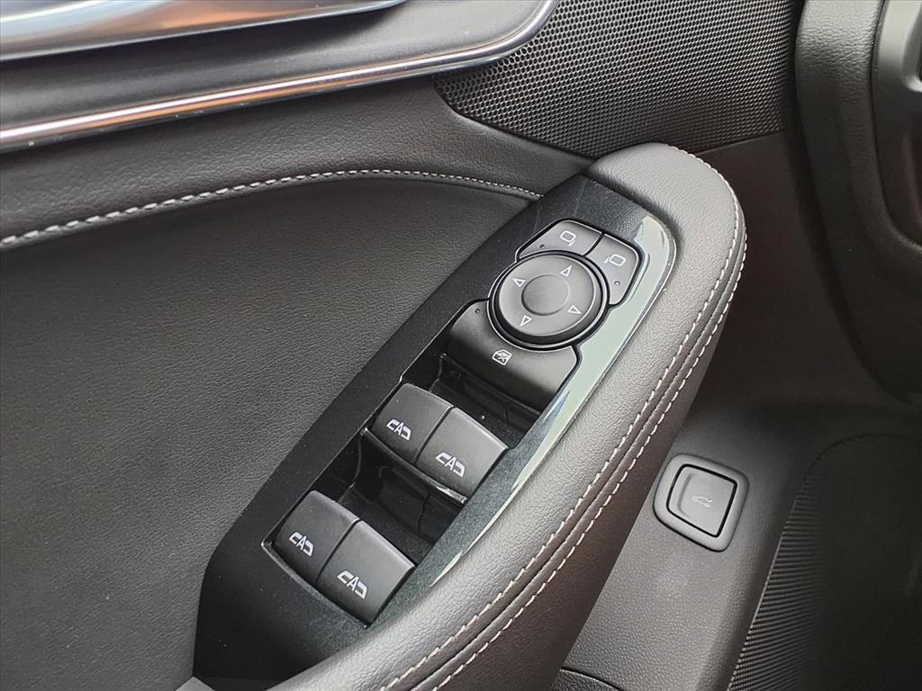 Certified 2024 Cadillac CT5 Luxury RWD image 30