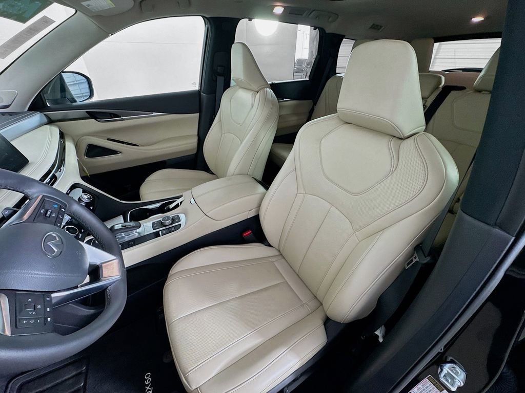 Used 2025 INFINITI QX60 Luxe image 22