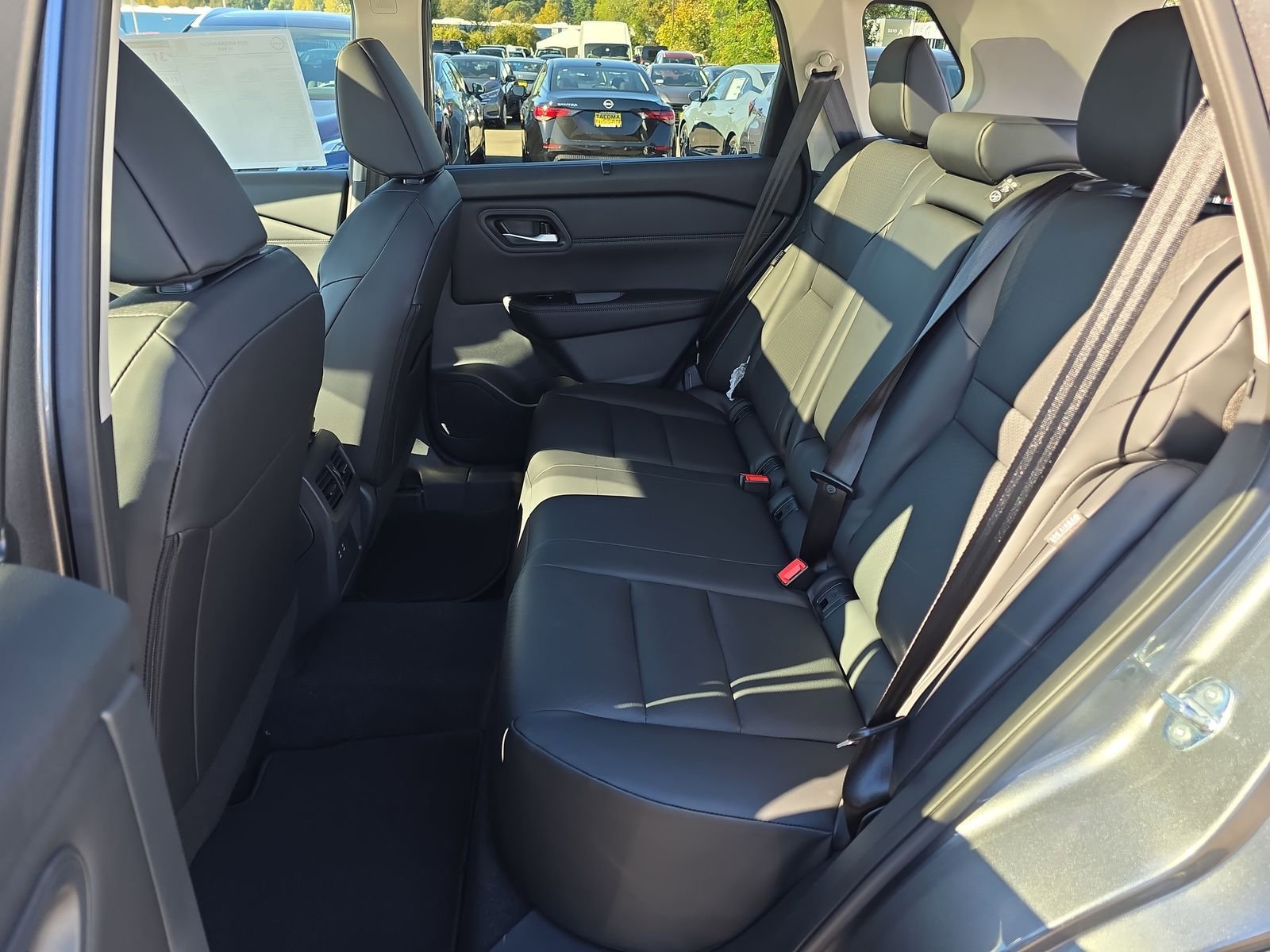 New 2026 Nissan Rogue SV w/ SV Premium Package image 24