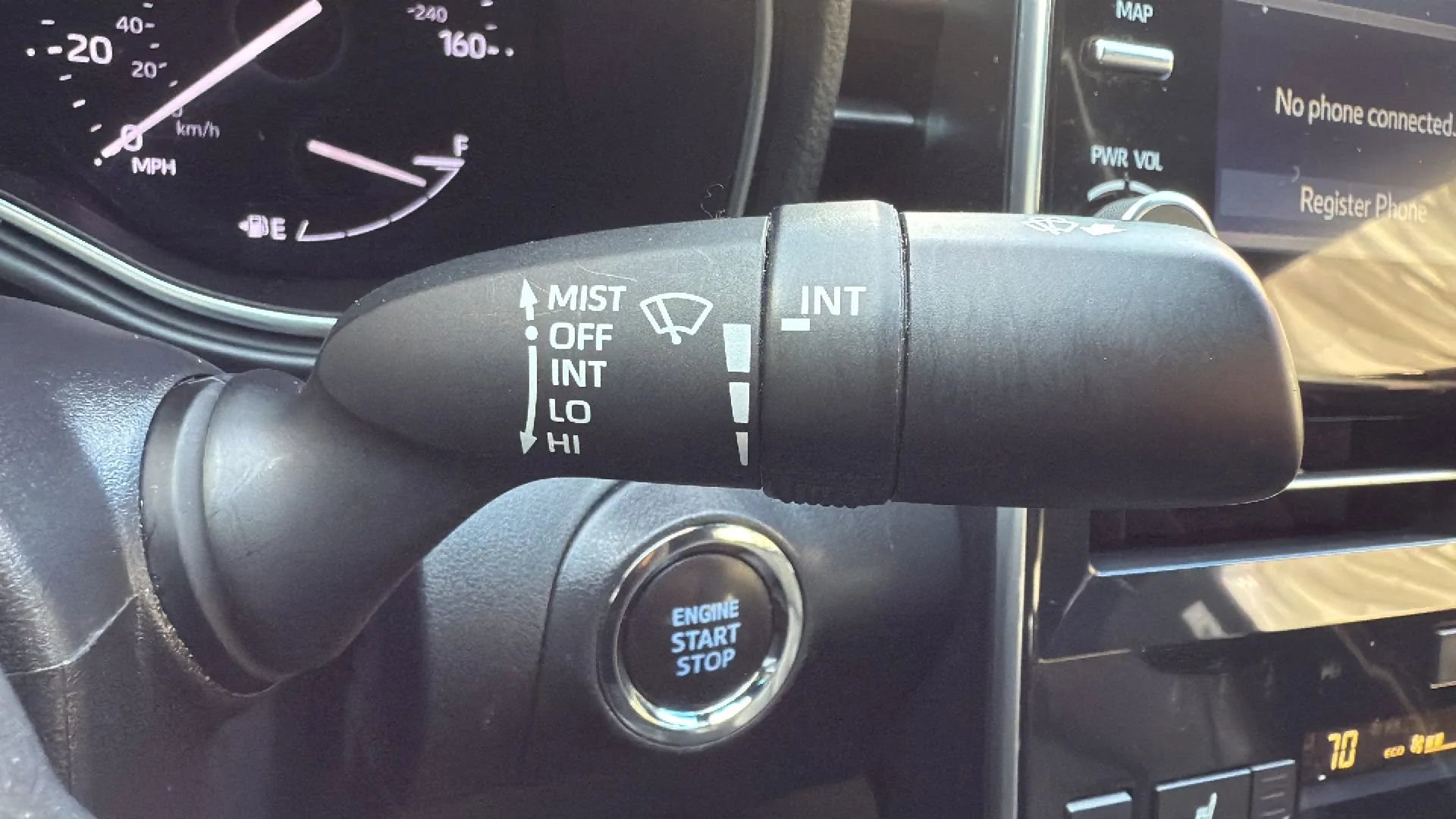 Used 2022 Toyota Avalon XLE FWD image 13