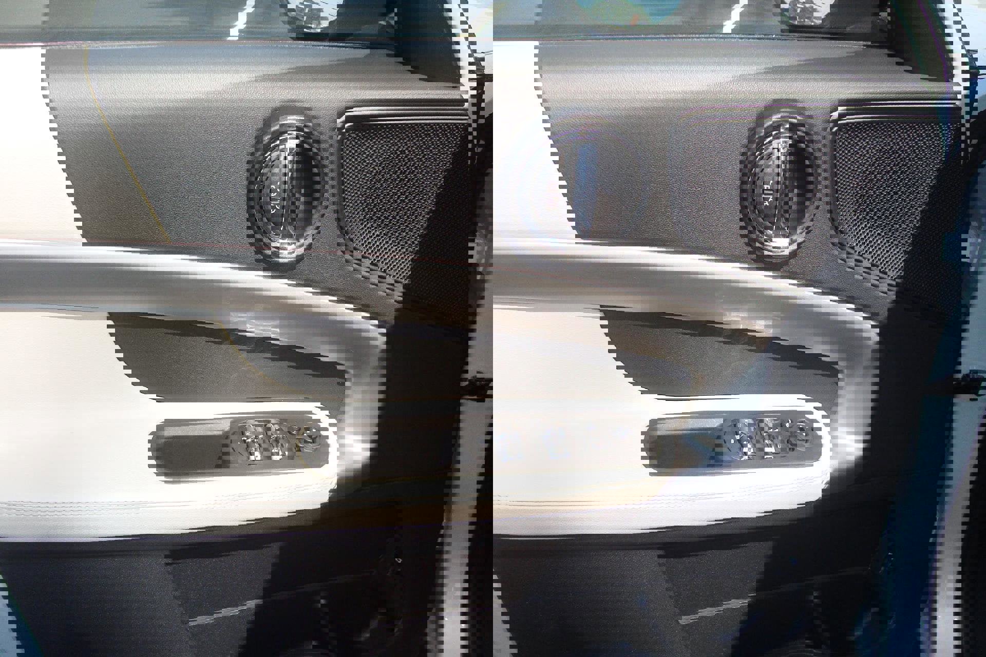 Used 2022 MINI Cooper Countryman S w/ Premium Package image 34