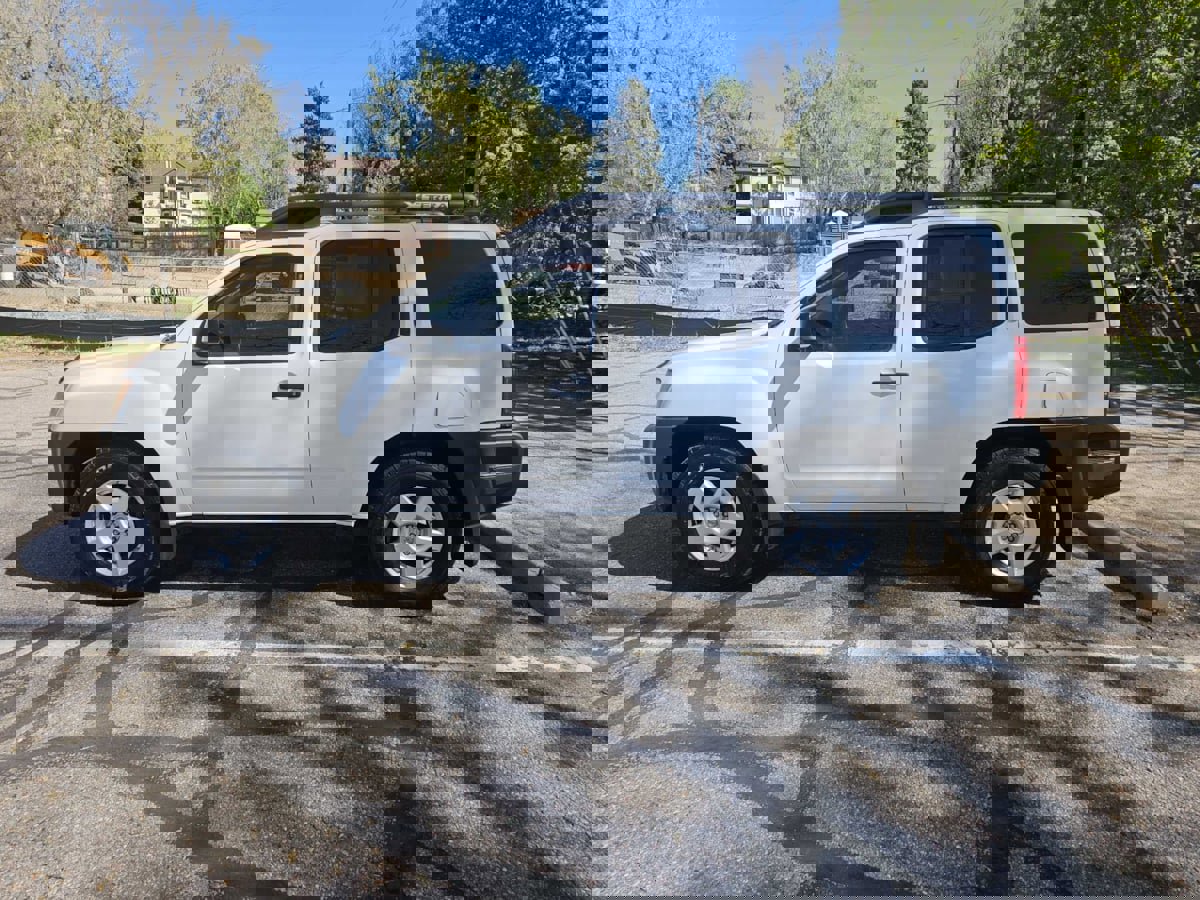 Used 2007 Nissan Xterra X w/ Power Pkg AWD/4WD image 2