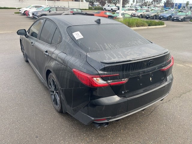Used 2025 Toyota Camry SE image 7