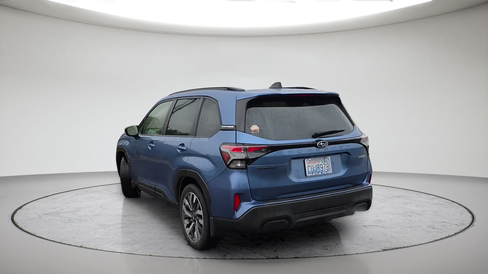 Used 2025 Subaru Forester Touring w/ Popular Package - Touring AWD/4WD image 9