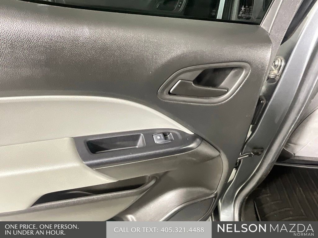 Used 2019 Chevrolet Colorado W/T w/ WT Convenience Package RWD image 19