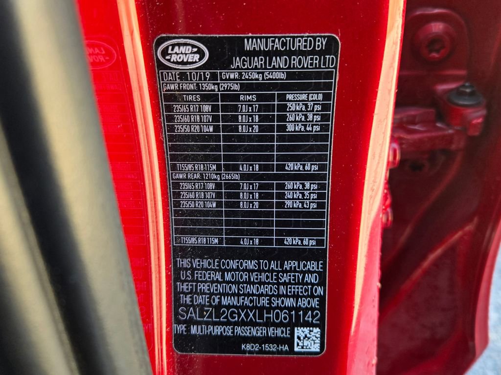 Used 2020 Land Rover Range Rover Evoque R-Dynamic SE image 35