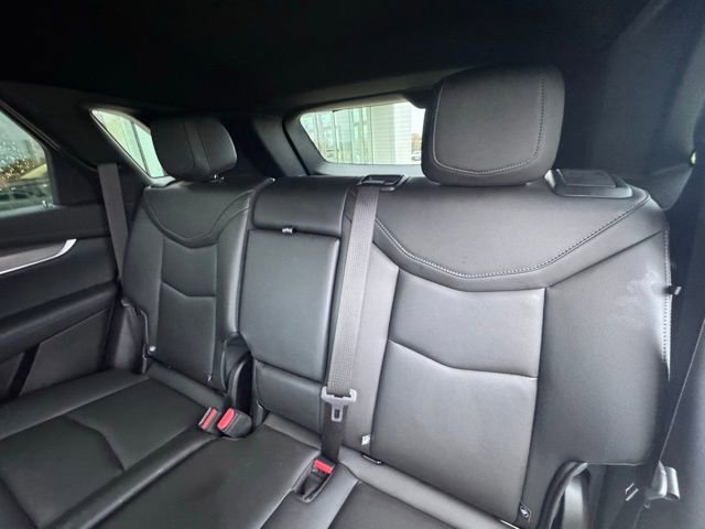 New 2026 Cadillac XT5 Luxury image 16